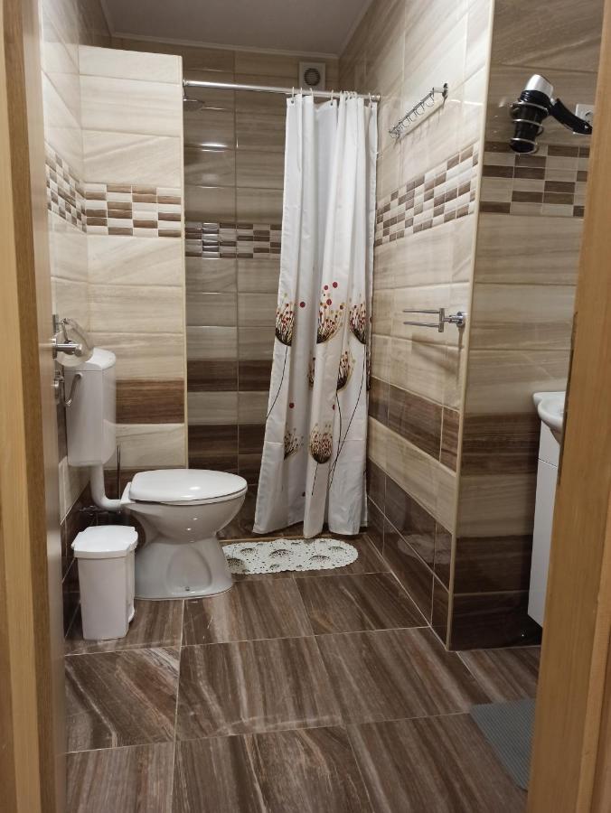 Studio Apartments Una Korenica Εξωτερικό φωτογραφία