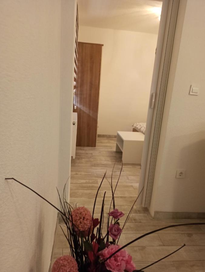 Studio Apartments Una Korenica Εξωτερικό φωτογραφία