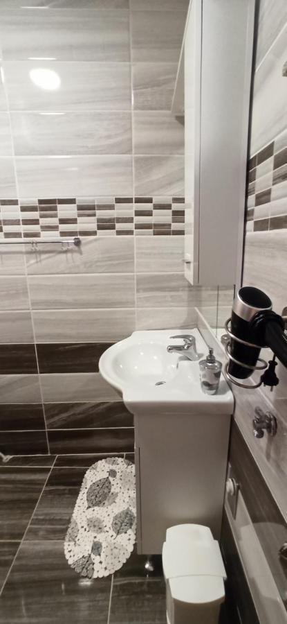 Studio Apartments Una Korenica Εξωτερικό φωτογραφία
